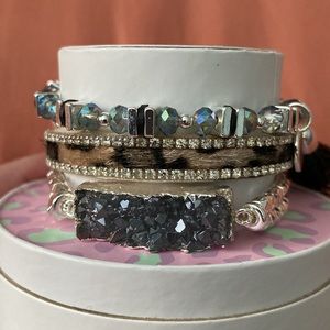 Bomb party bracelet set.